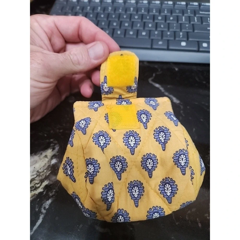 Pierre Duex French Fabric Yellow Change Purse‎ holder, with zipper